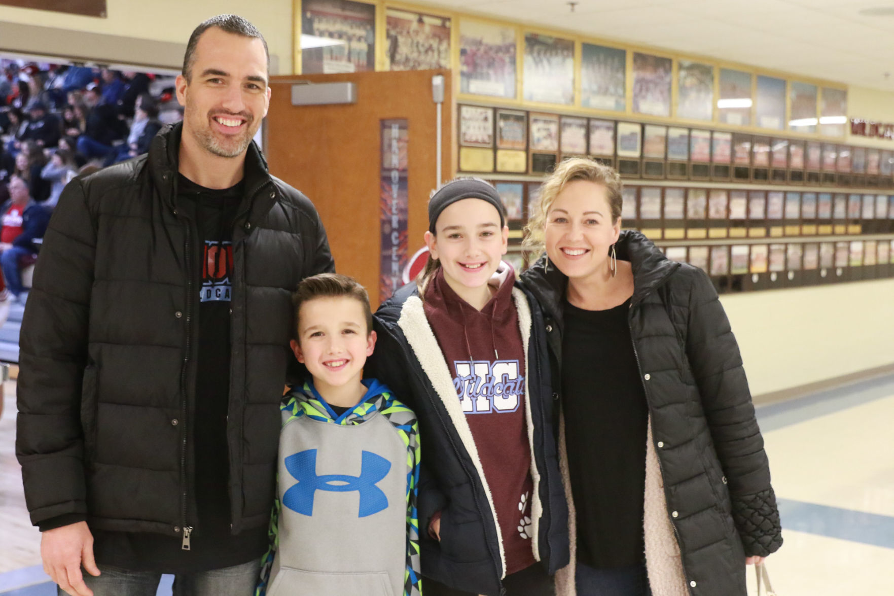 Faces: Boys basketball - Griffith at Hanover Central